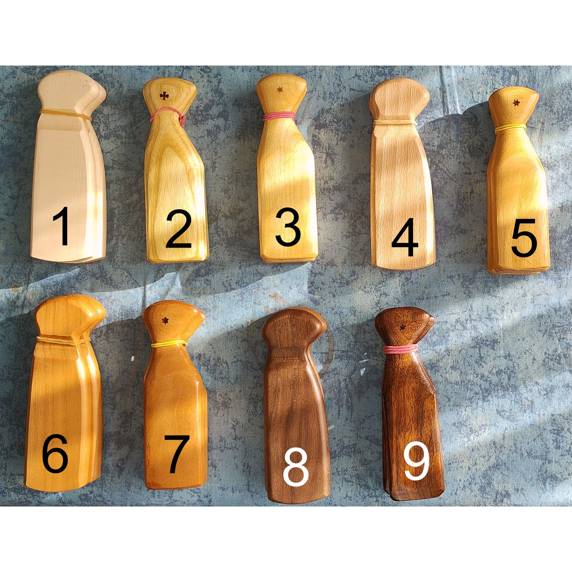 Holzinstrument Chlefeli dunkelbraun (ein Paar) Holzinstrument Chlefeli dunkelbraun (ein Paar)