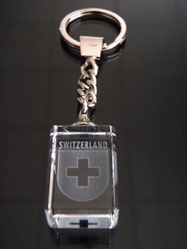 Schweizer Schlüsselanhänger mit geschliffenem Schweizerwappen
